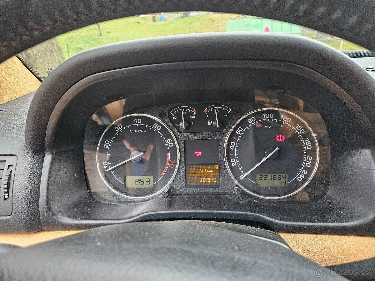 Škoda Octavia 1.8t 4x4 Combi - 10