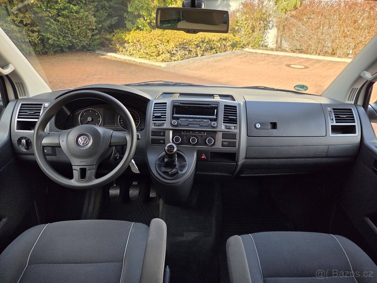 VW Mulitvan T5 2.0 TDI 103kW,Webasto,1.Majitel,serviska,rozv - 10