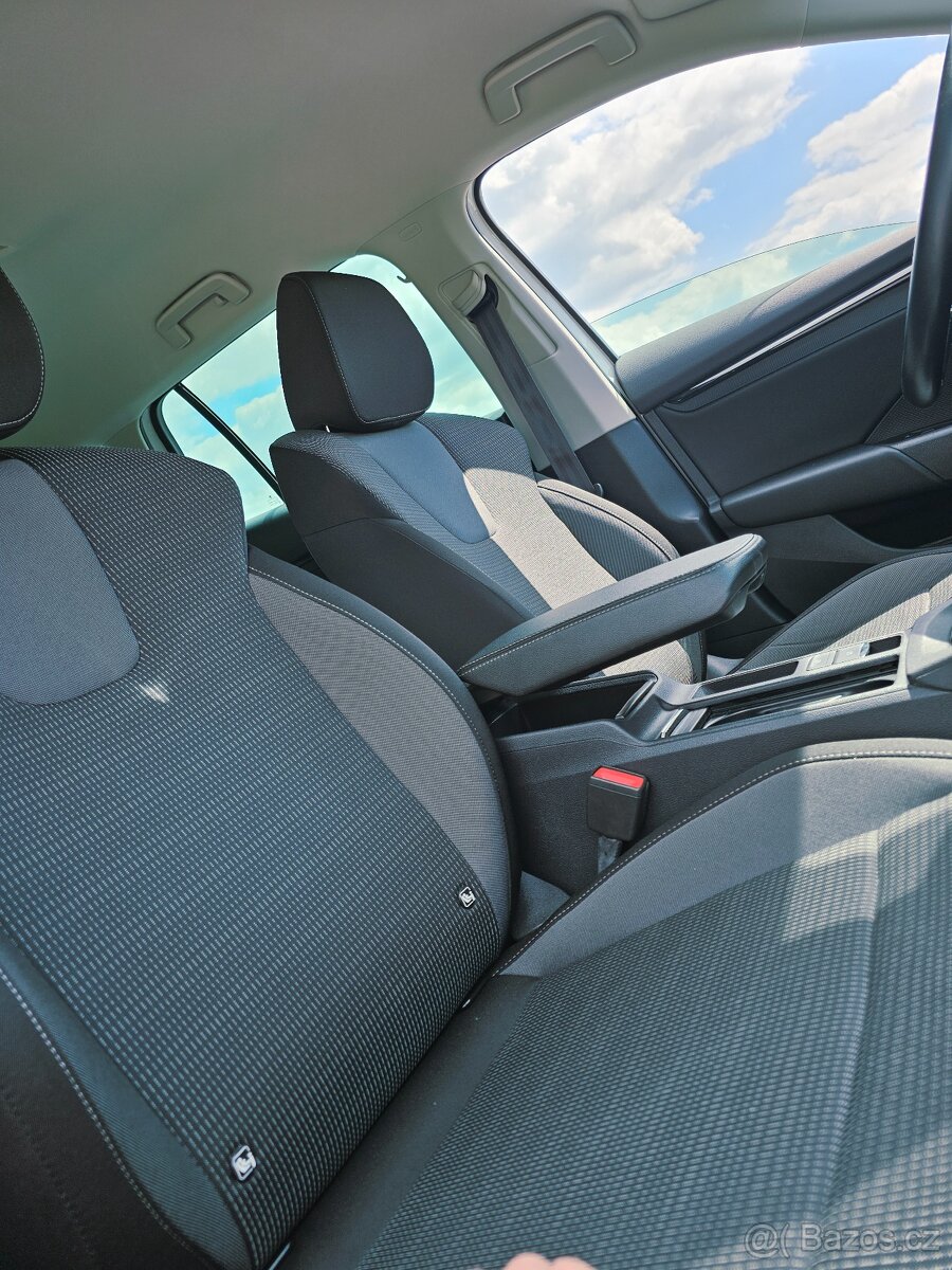 Škoda Octavia 4 - 10