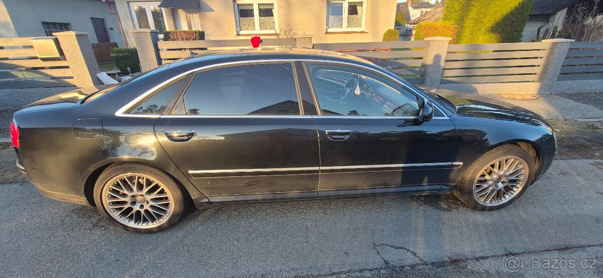 Audi A8 4.2, nafta - 10