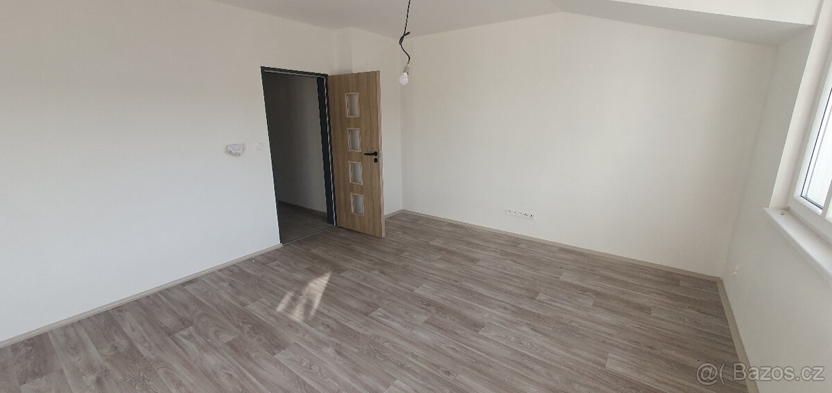 Pronájem nových bytů 1+1, Košťany - 10