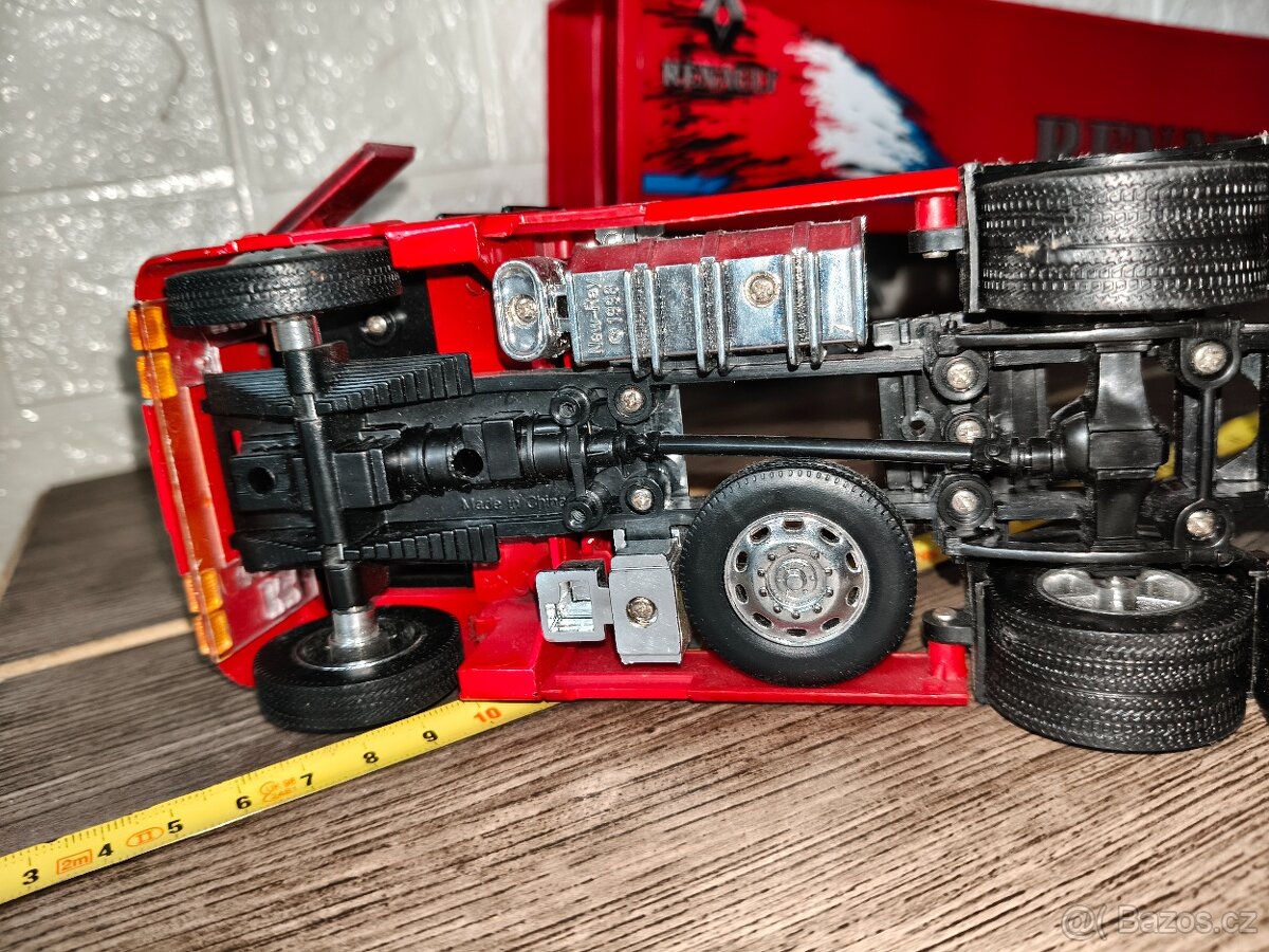 Tahač s návěsem - 10