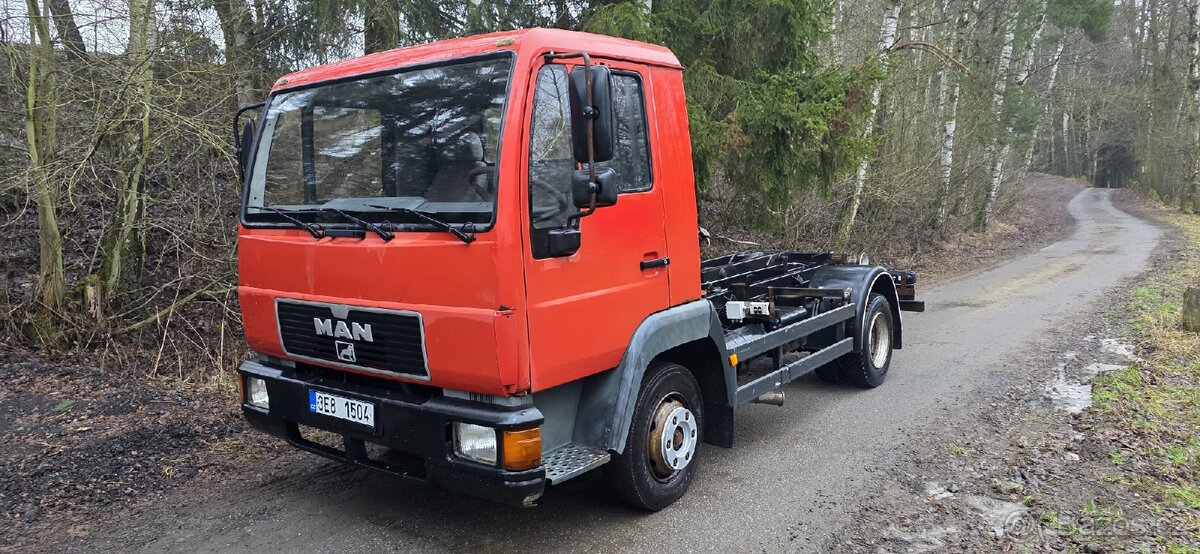 MAN L2000 hákový nosič kontejnerů - 10