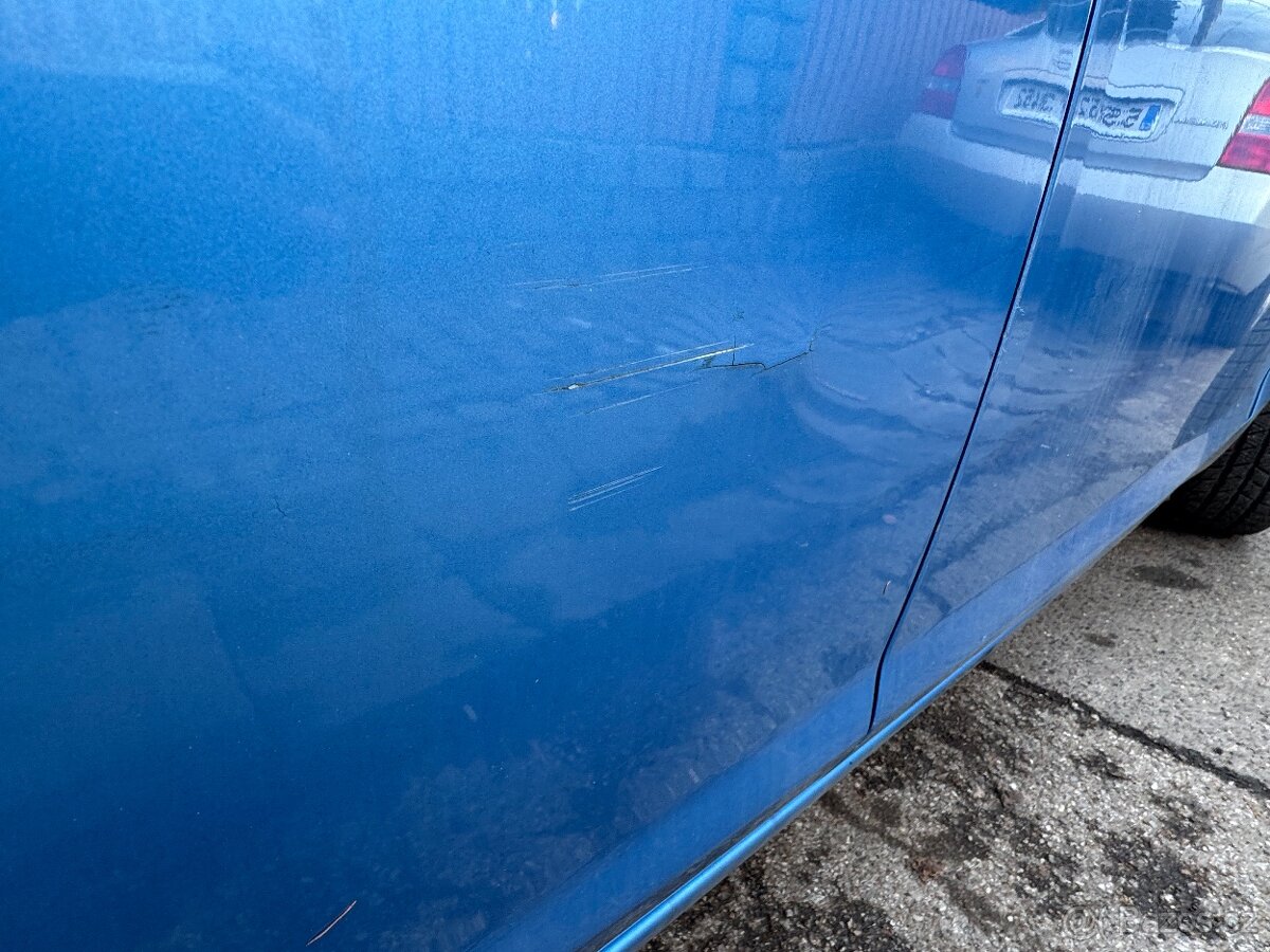 Prodám Ford Focus 1.6 benzín Facelift (mk2)2011 - 10