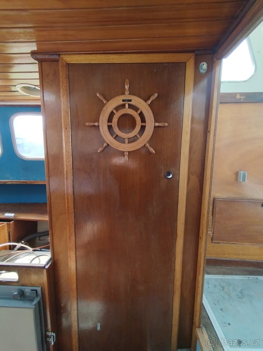 Kajutová kanálová ocelová loď Kruiser AK - 10