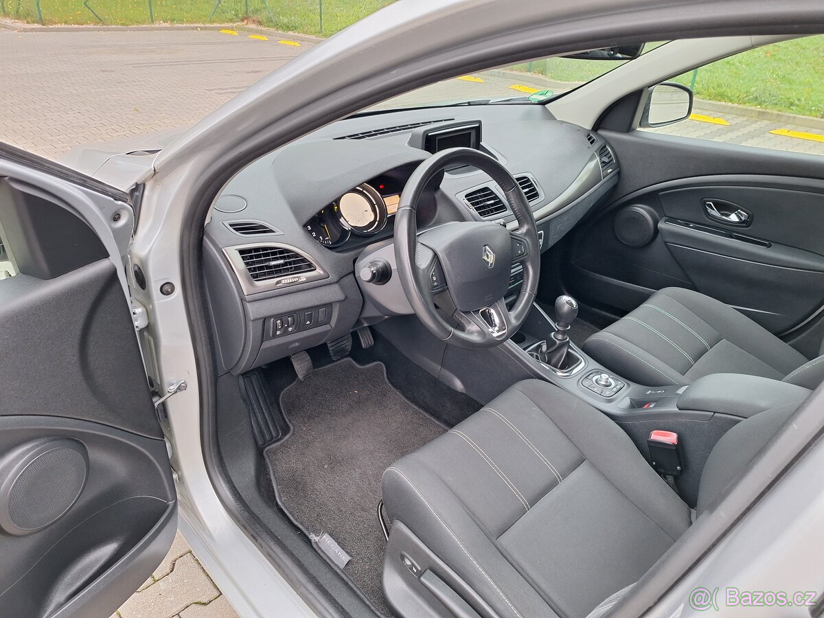 RENAULT MEGANE PARIS R.2014.1.6 BENZIN - 10