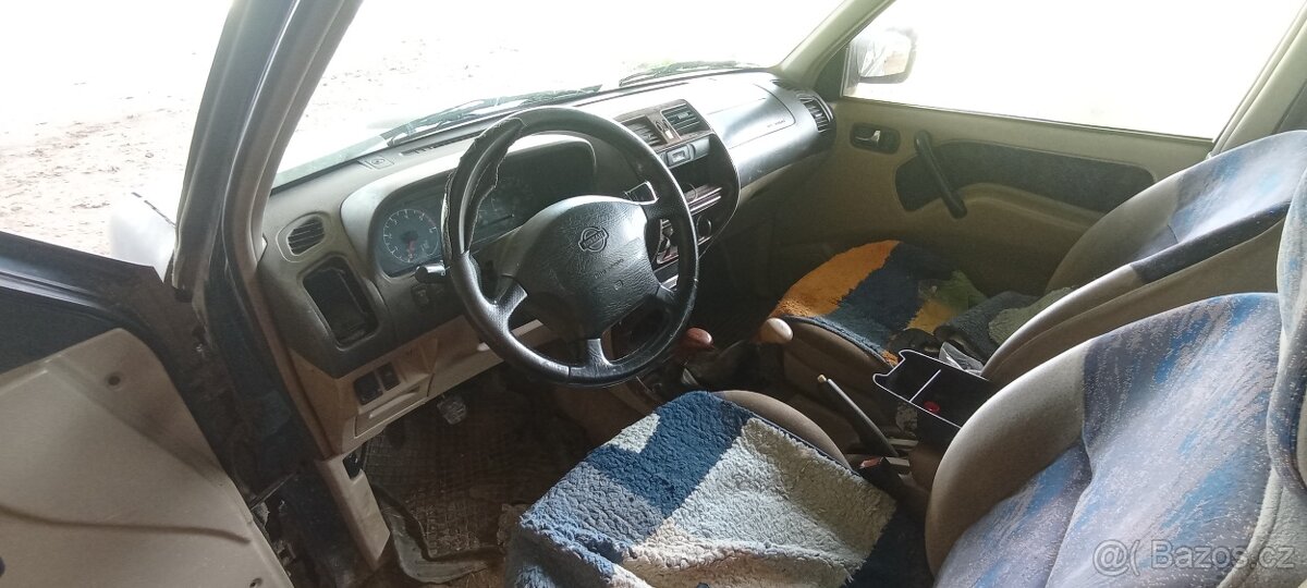 Nissan terrano 2 - 10