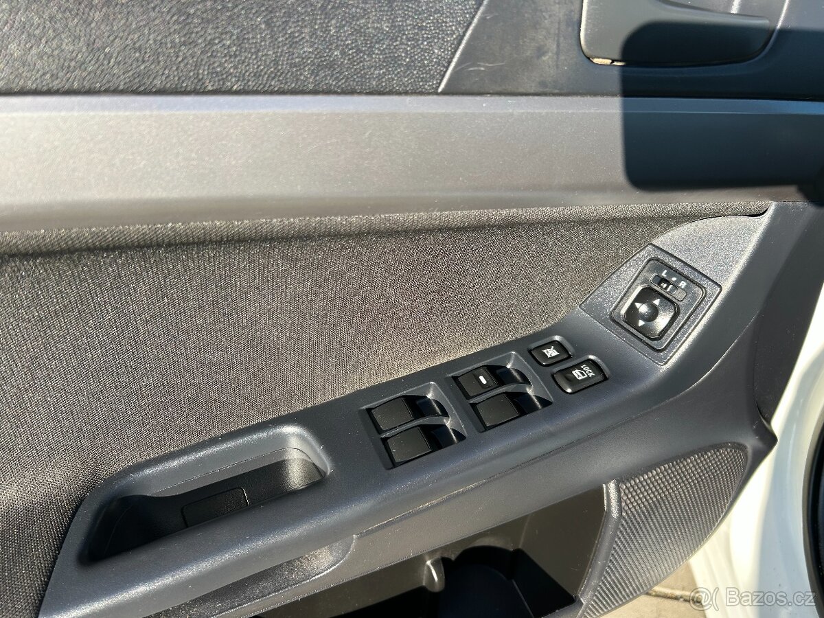 Mitsubishi Lancer 1.6 i MIVEC Sportback - 10