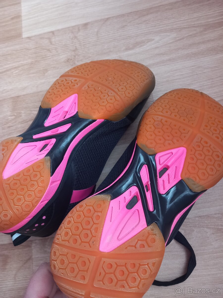 Černé tenisky KENSIS vel. 36 - 10