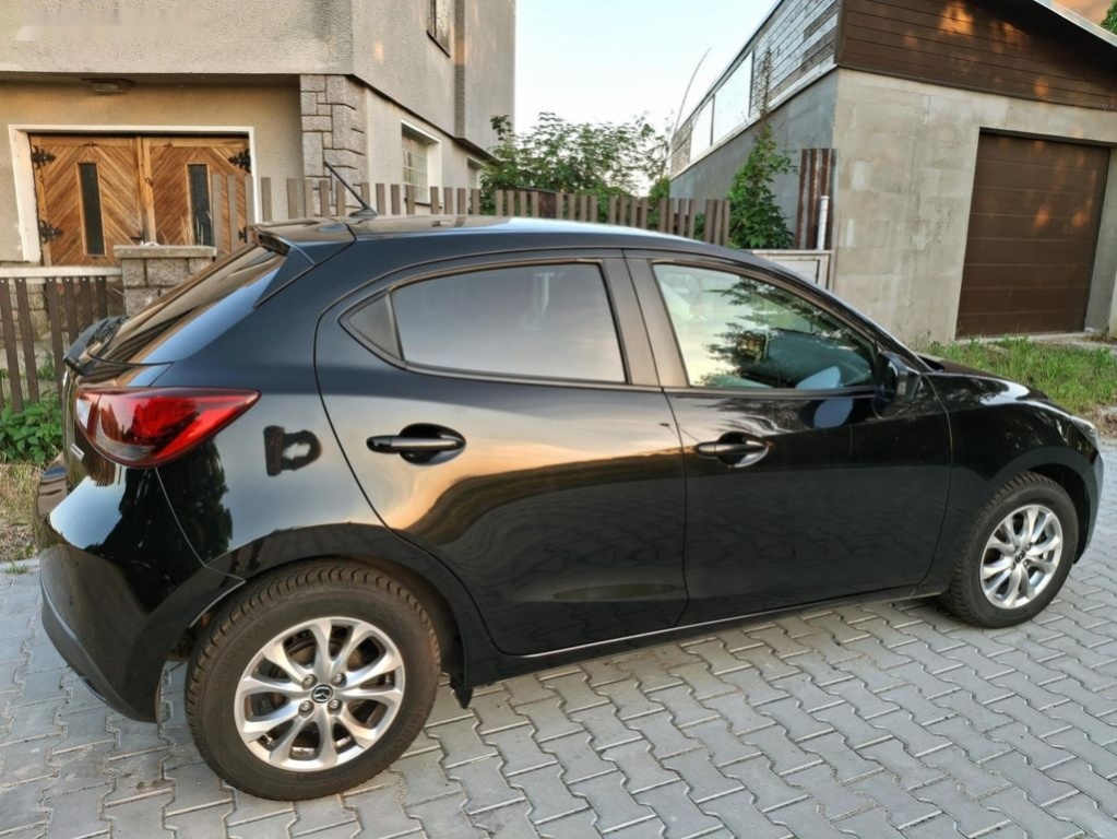 Mazda 2,1.5 benzin 1 - 10