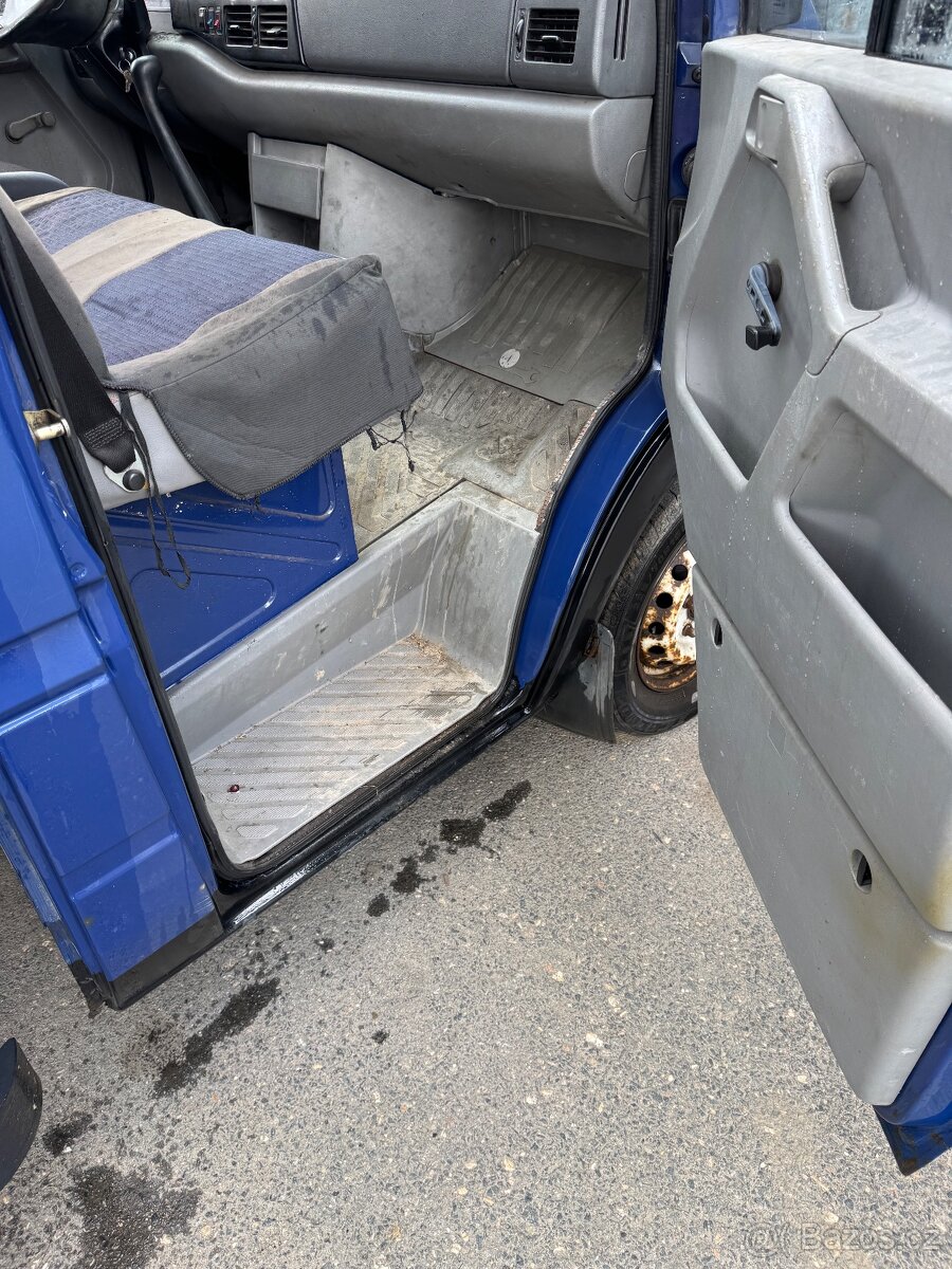 Volkswagen LT35 skříň - 10