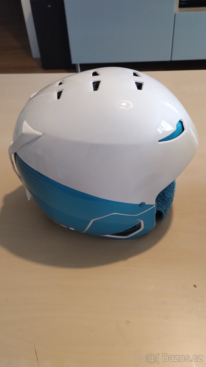 Lyžařská helma - 10