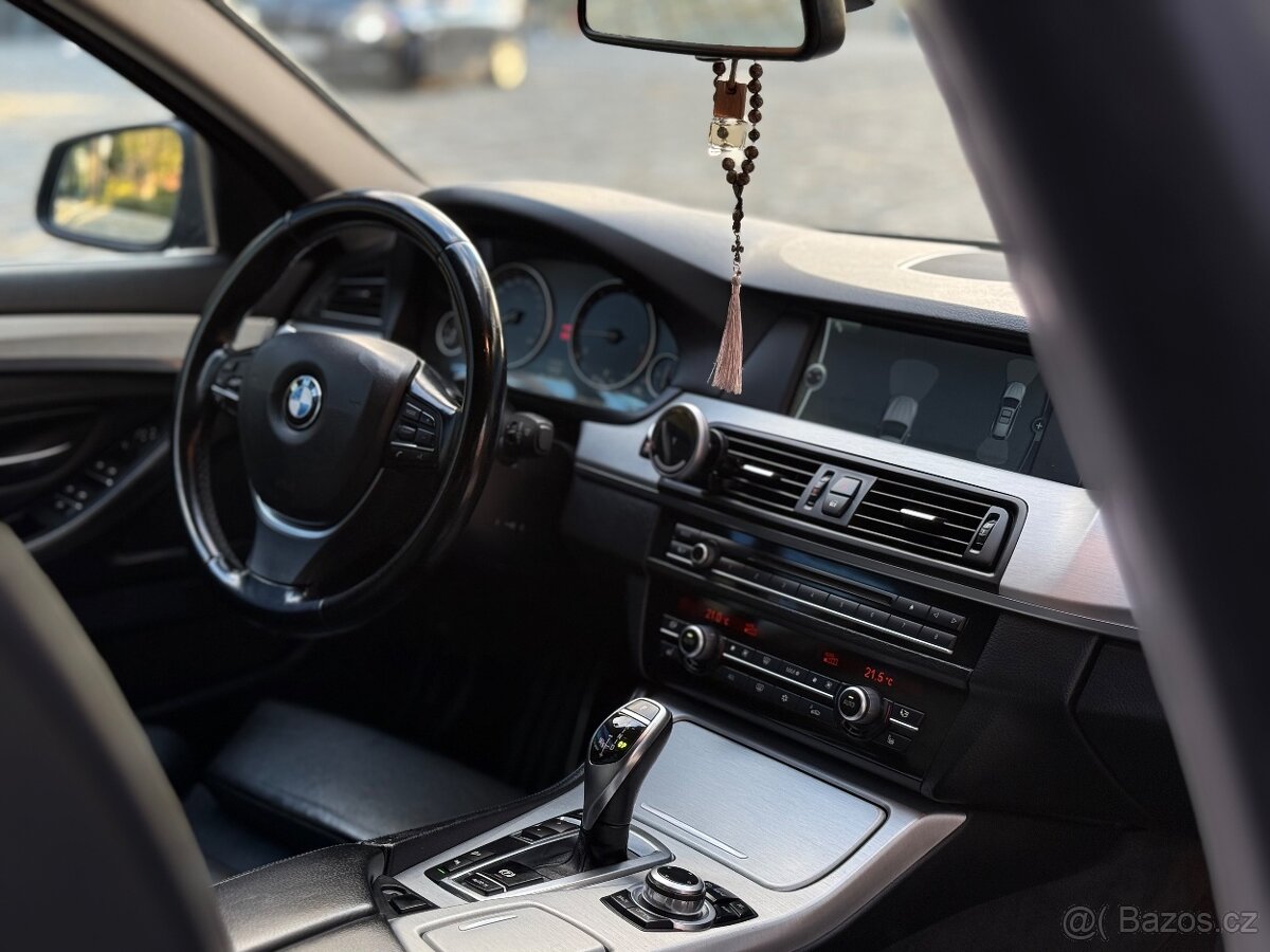 BMW 530xd • 3.0 Diesel • 190 kW • 2011 • xDrive - 10