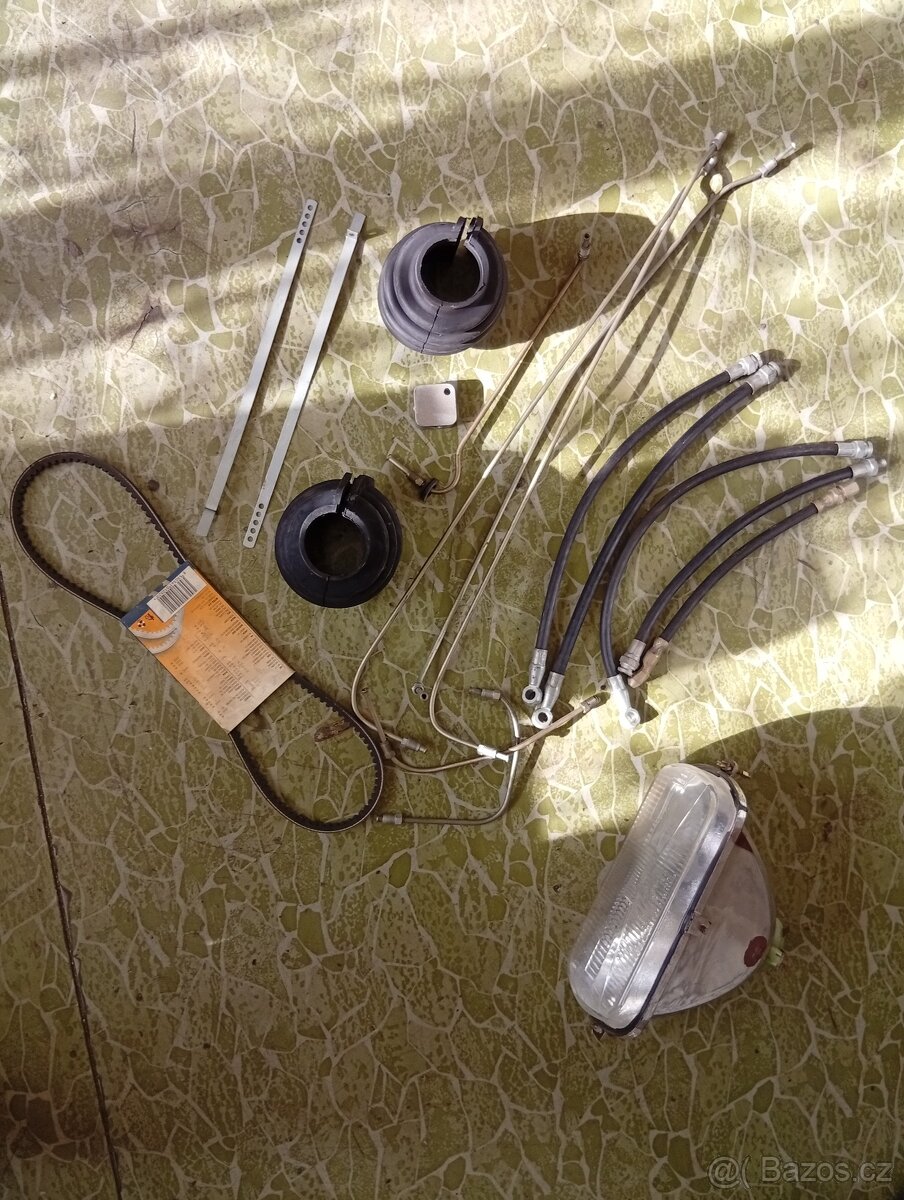 Prodám na Škoda 120 nové a použité náhradní díly. - 10