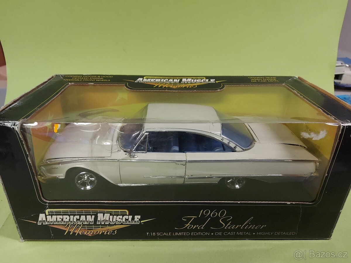 1:18 Ford Starliner 1960, firma ERTL - 10