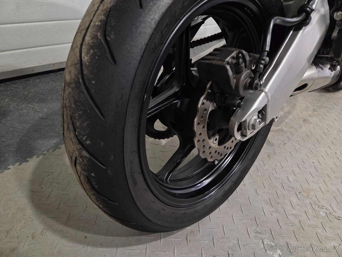 Kawasaki Versys 650 - 10