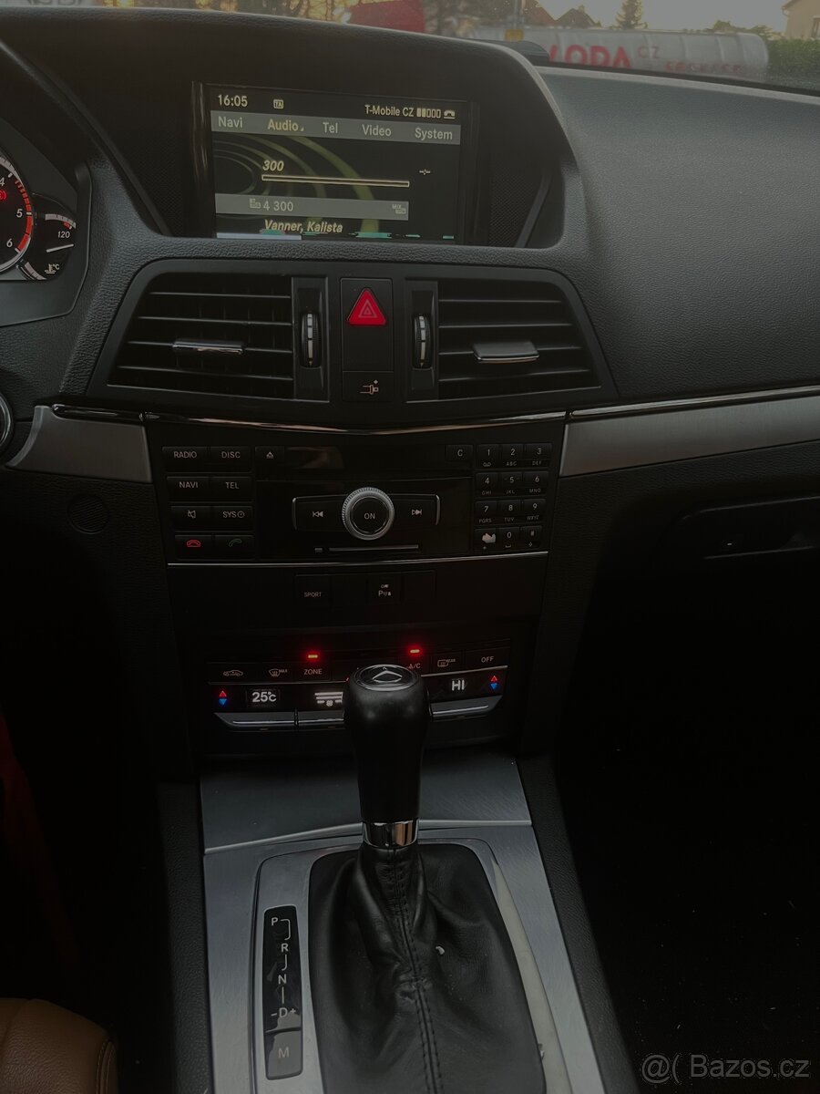 Mercedes-Benz E350 CDI Coupé 170 kW – AMG Paket – RWD - 10