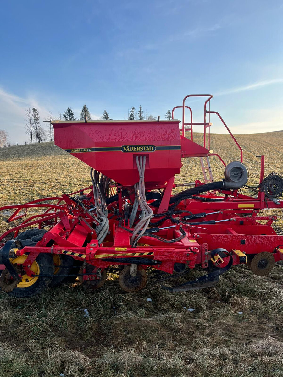 Secí stroj Vaderstad Rapid A - 10