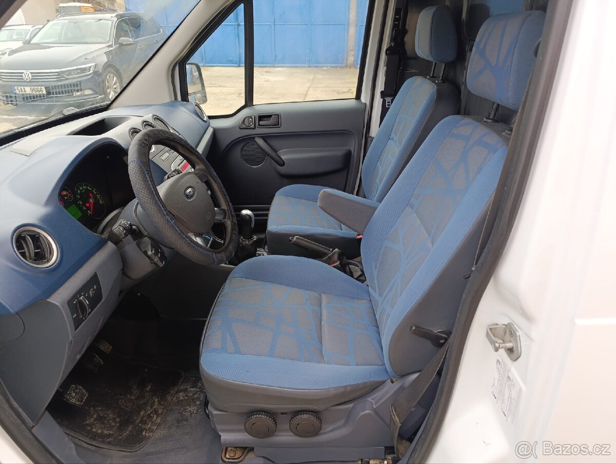 Ford Transit Connect - 10