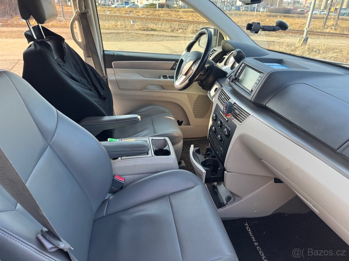 Chrysler voyager/volkswagen routan - 10