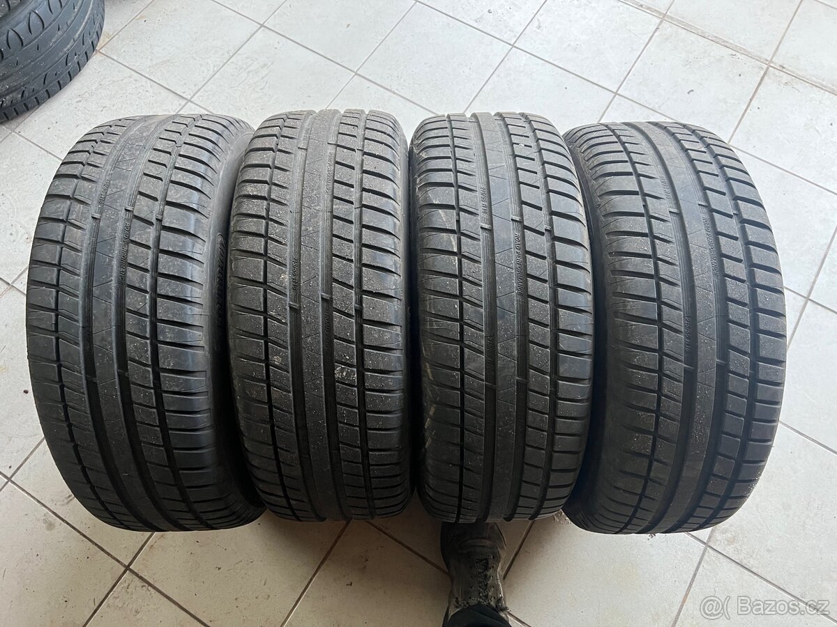 Prodám sadu originál disků Ford - 10