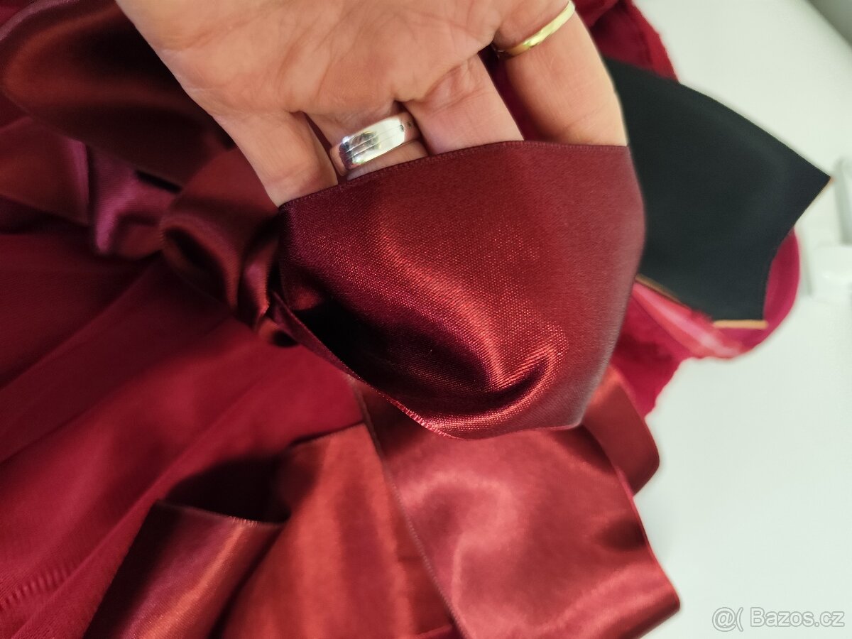 Společenské šaty do tanečních - 10