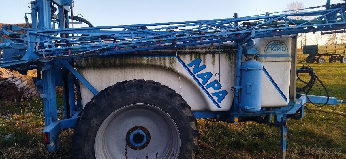 Prodám polní postřikovač NAPA - 10