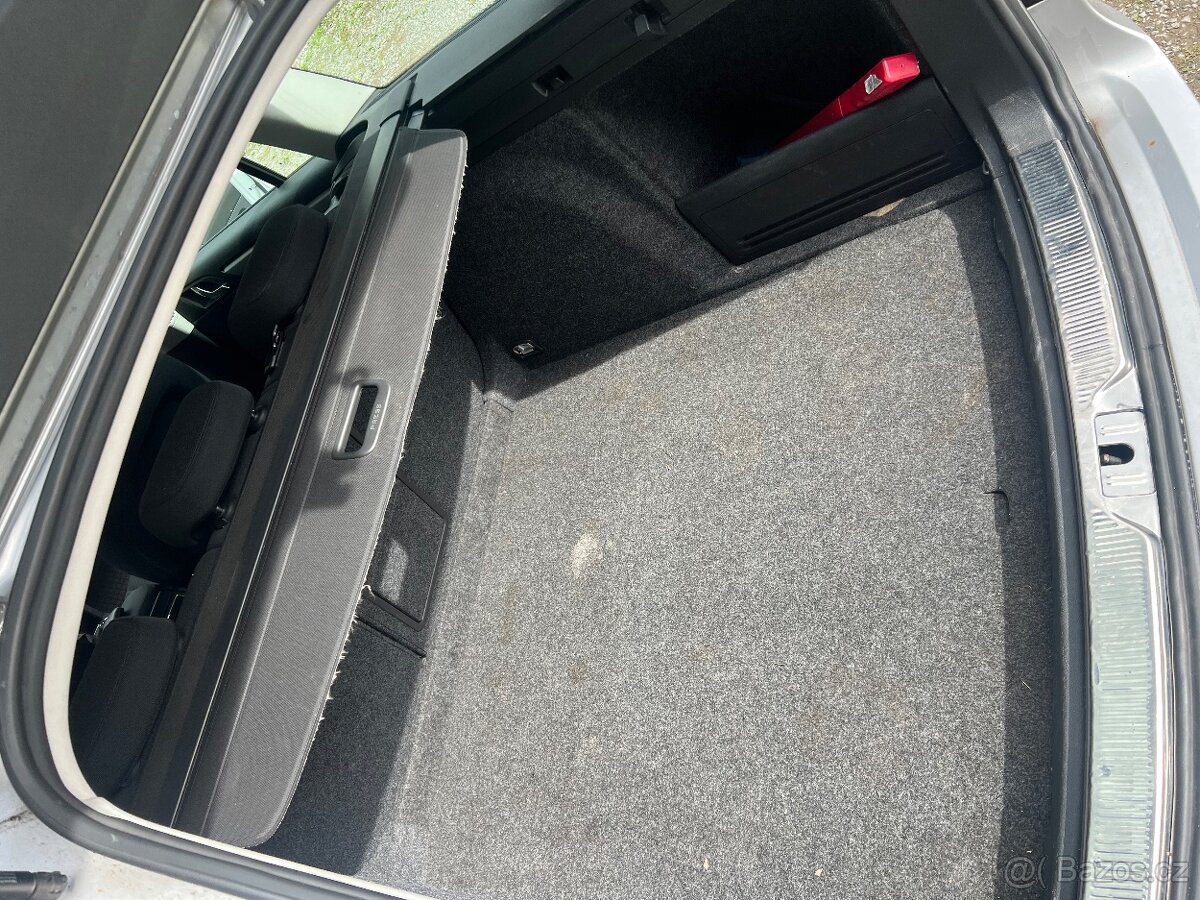 Škoda Superb 2 Facelift 2013, Combi - 10