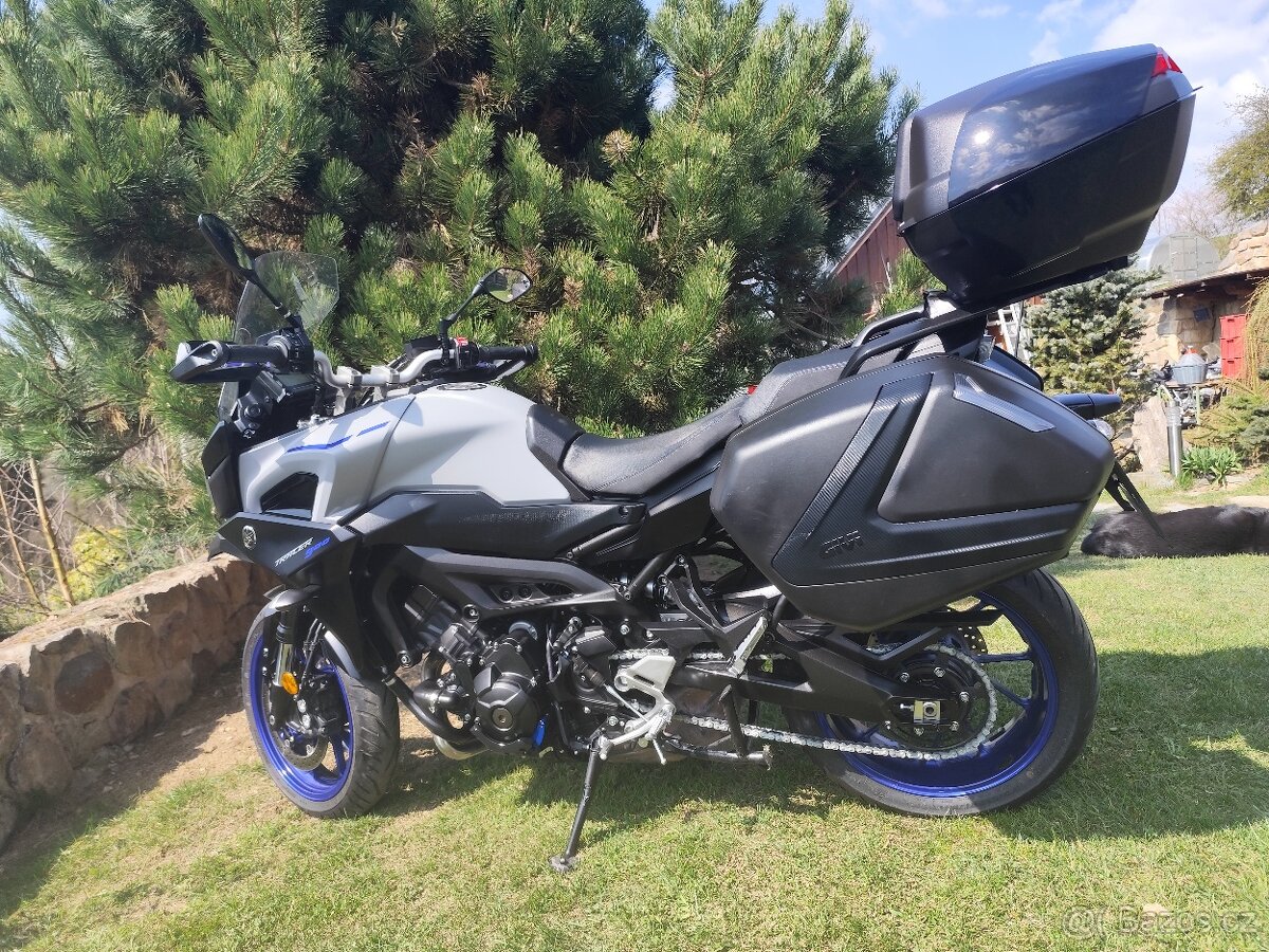 YAMAHA TRACER 9 - 10