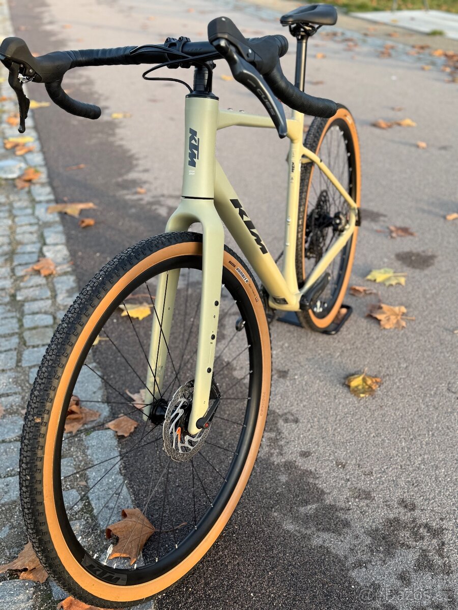 Gravel kolo KTM Gravelator 25 - 10