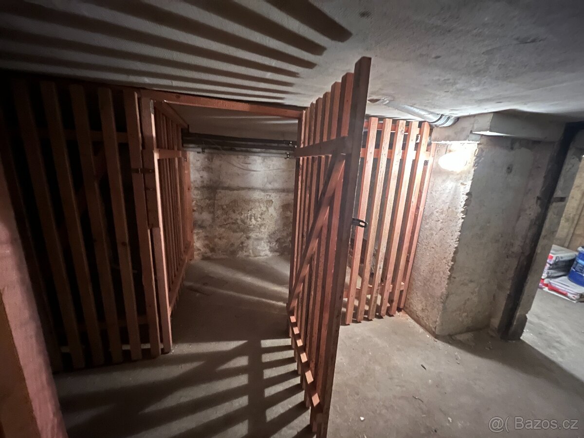 Pronájem bytu 1+1 v Karlových Varech v centru - 10