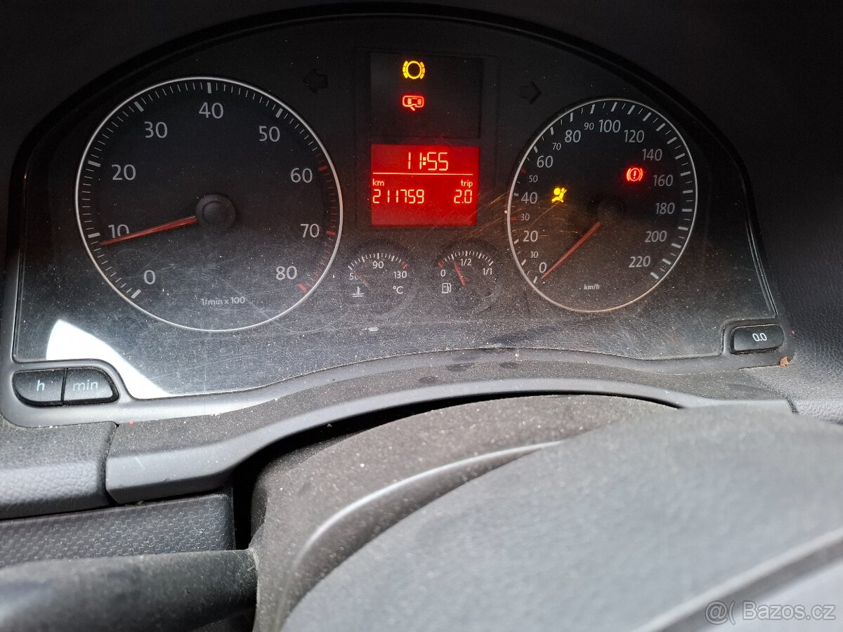 VW Golf V 1.4i 55kw/ / Celek na díly/ // - 10