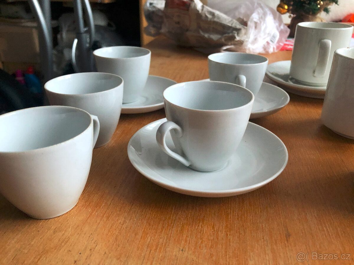 Kávové šálky s podšálky - malé - 10