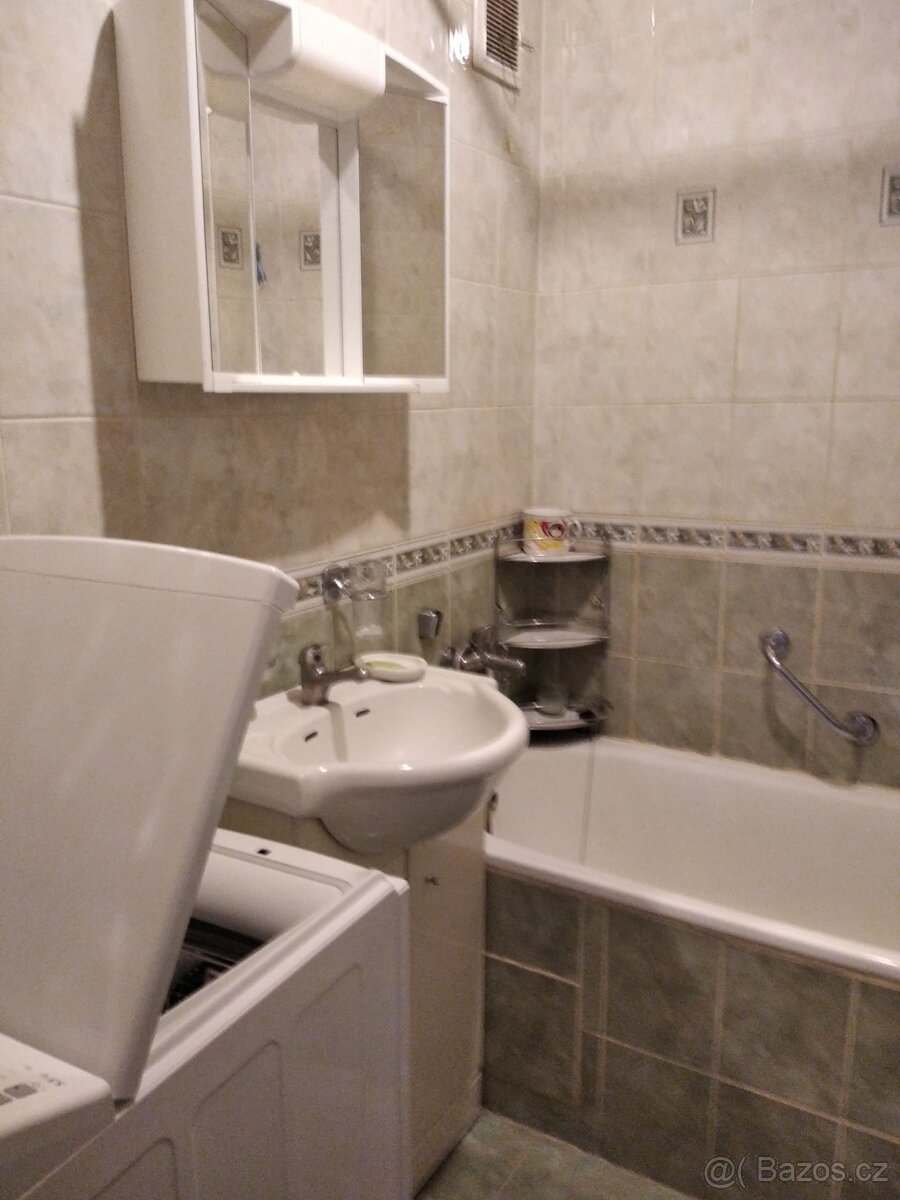 🏠 Pronájem bytu 4+ v Ledči nad Sázavou – 110 m² - 10
