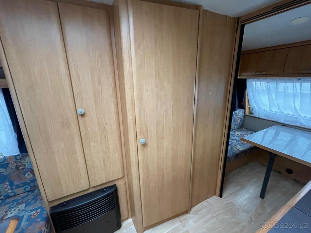 Hobby Excellent 450, 4 osoby, bojler, rozfuk, wc, stan - 10