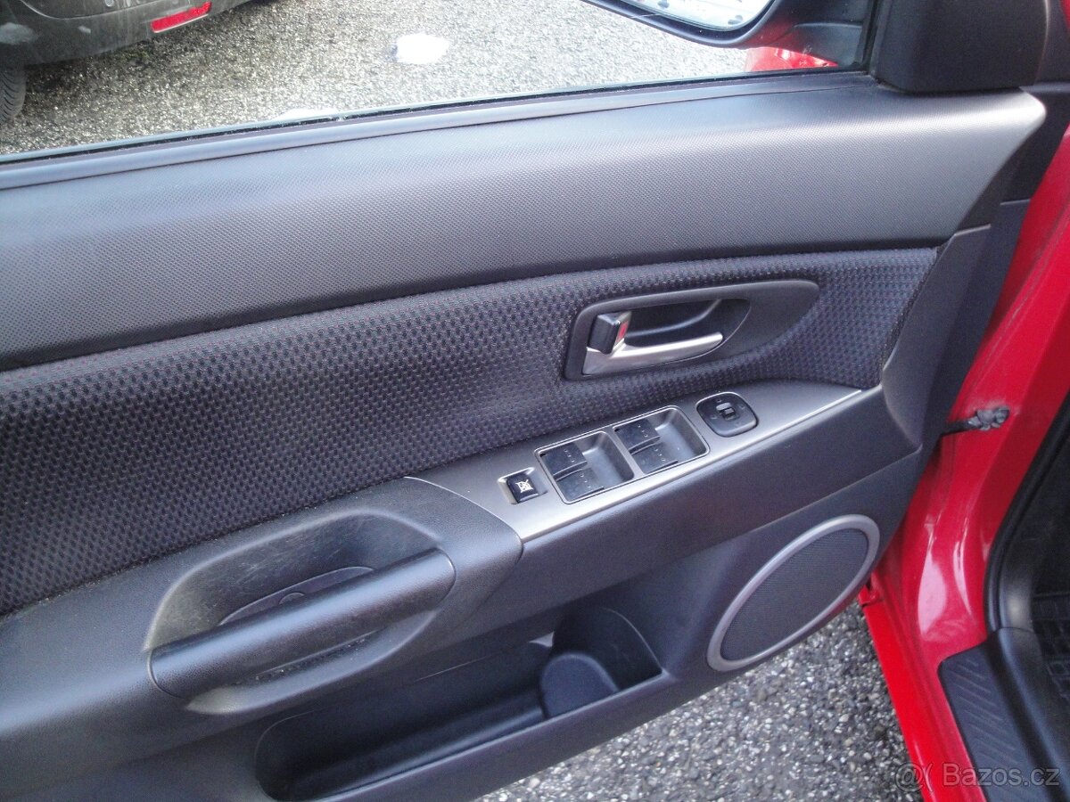 Prodám Mazda 3-1.4,62kw, 1.maj - 10
