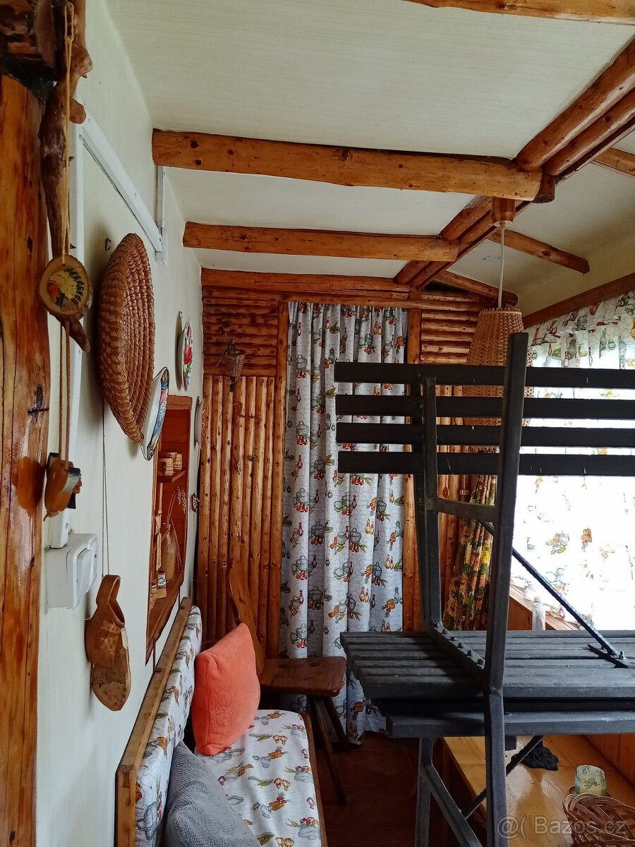 Prodej chaty k.ú. Benešov u Prahy - 10