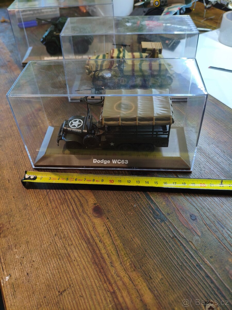 Modely vojenské techniky 1:43 - 10