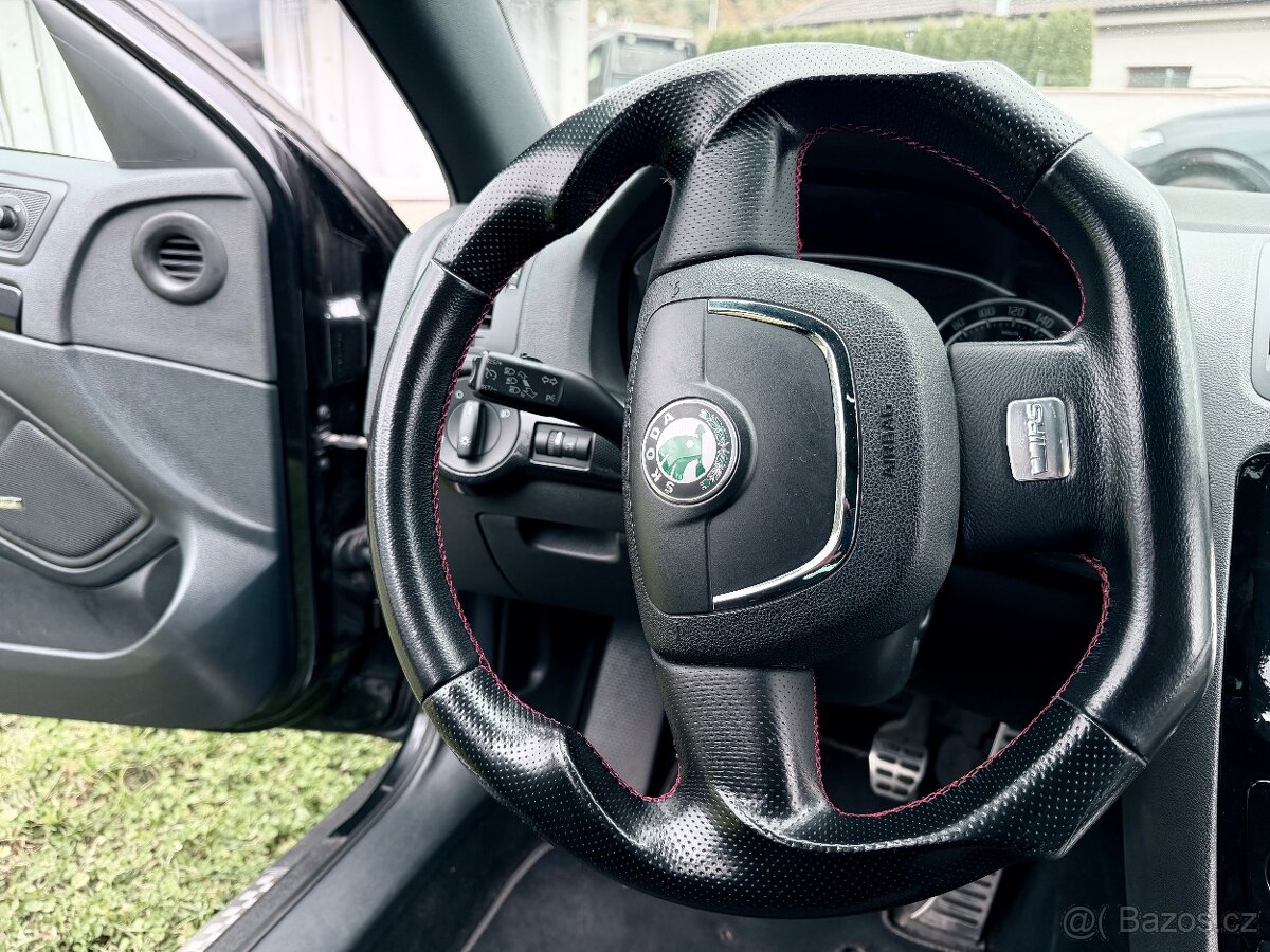 Octavia RS kombi Tdi - 10