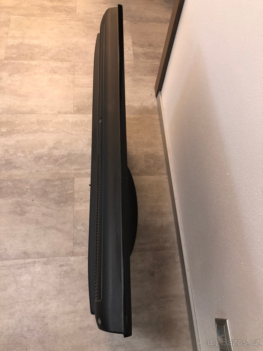 Televize Samsung LE32D400 LCD a set top box Evolveo Omega T2 - 10
