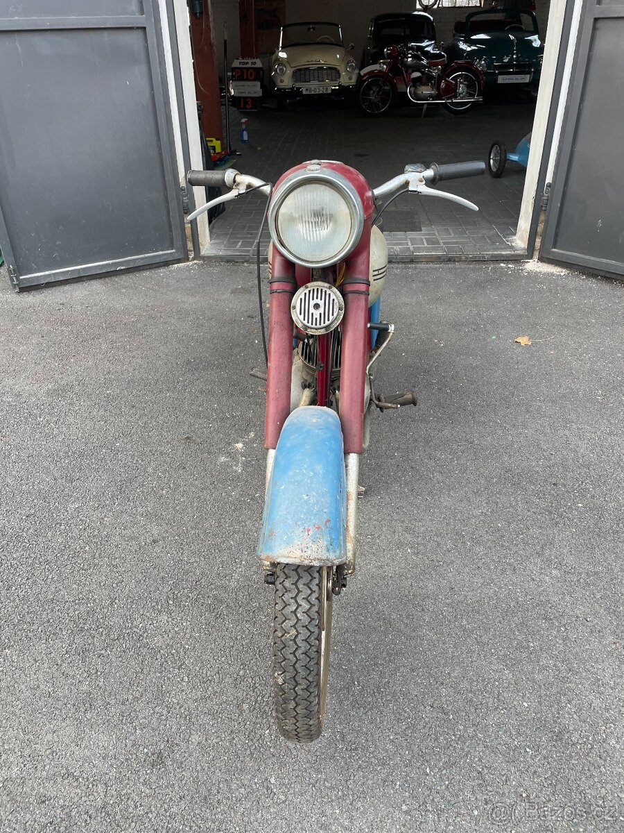 Jawa ČZ 150 rok výroby 1954 - 10