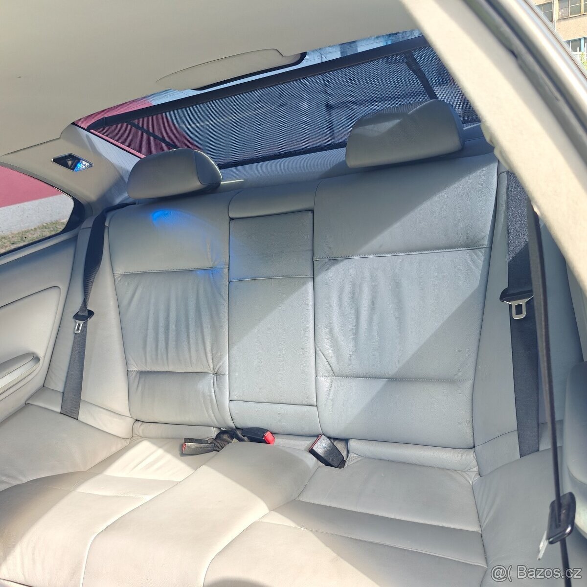 BMW E46 328Ci coupe manuál - 10