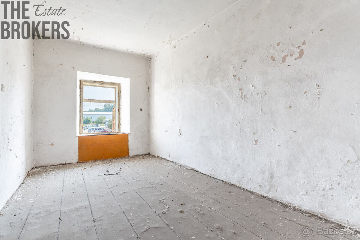 Prodej domu před rekonstrukcí, 579 m2, Kostelec nad Černými - 10