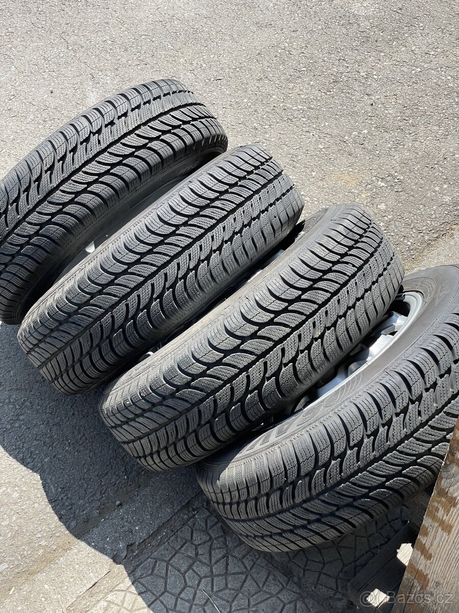 VW Alu 13” Retro s 175/70 R13 - 10