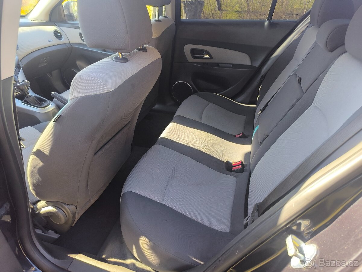 Prodám Chevrolet Cruze LPG - 10