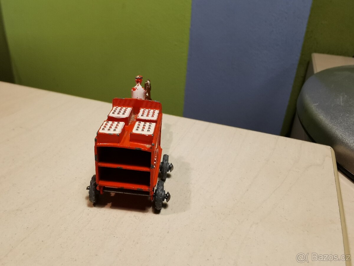 Matchbox lesney regular wheels - 10