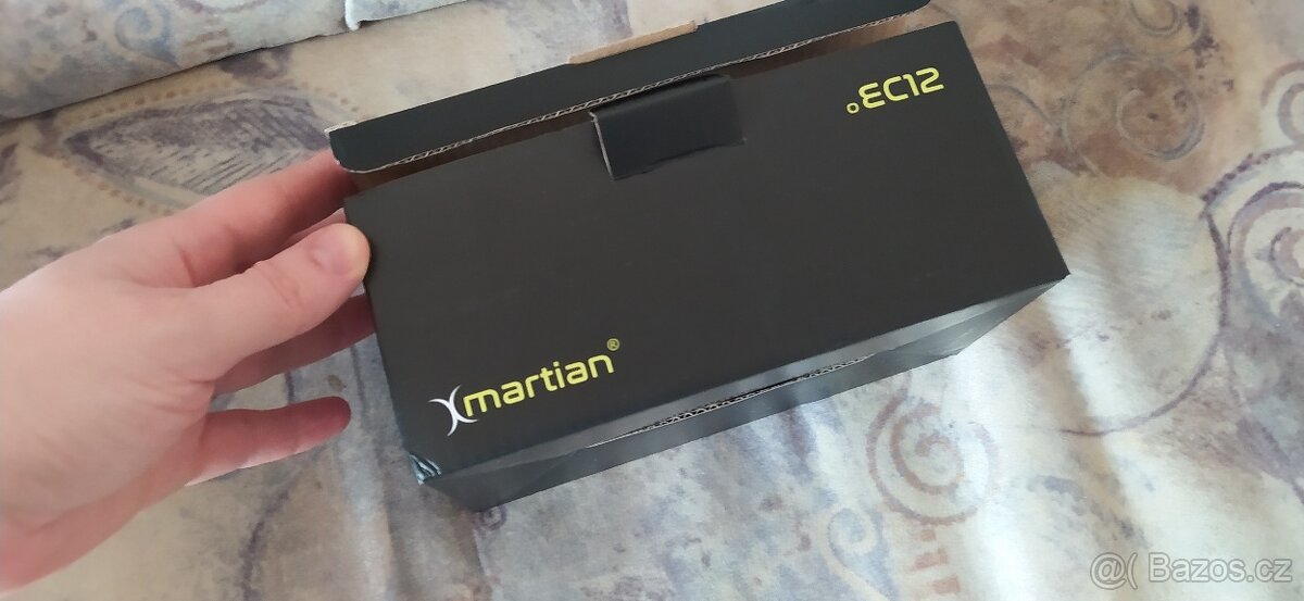 E-12_Budík s bezdrátovým nabíjením pro telefony - 10