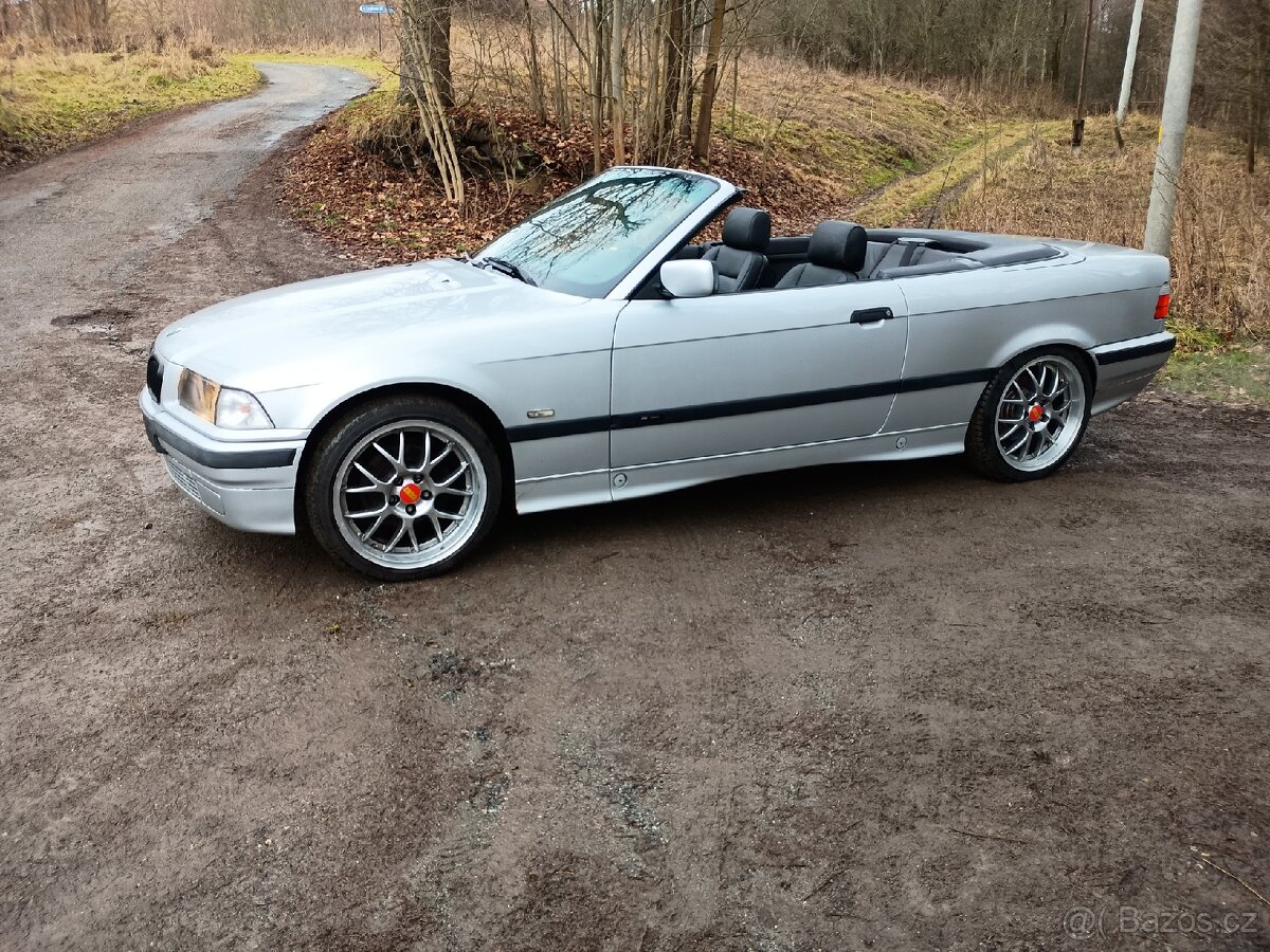BMW E36 cabrio 318i - 10