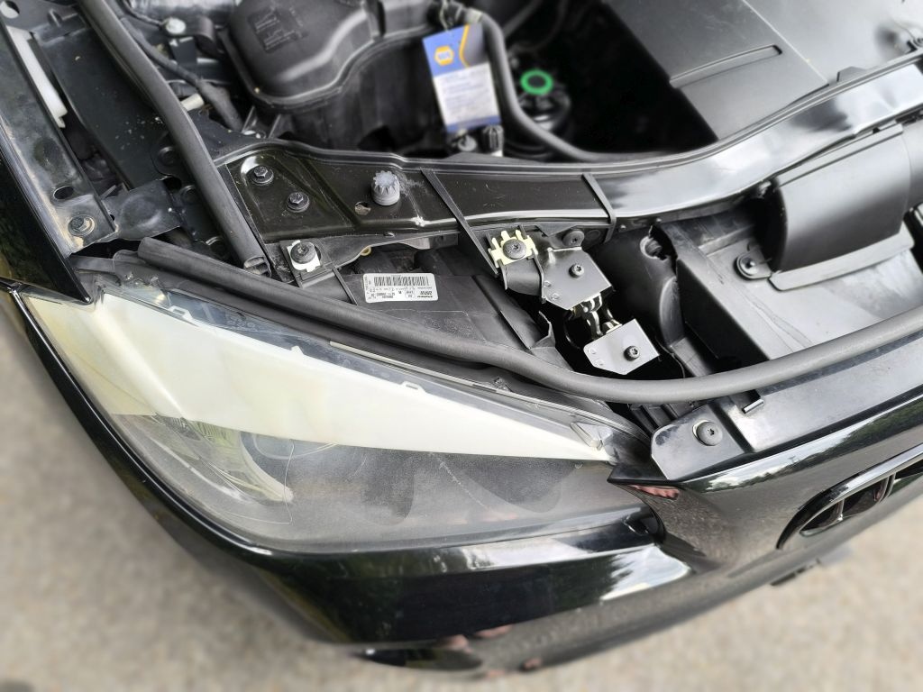 BMW X1 2,0i sDRIVE - 10