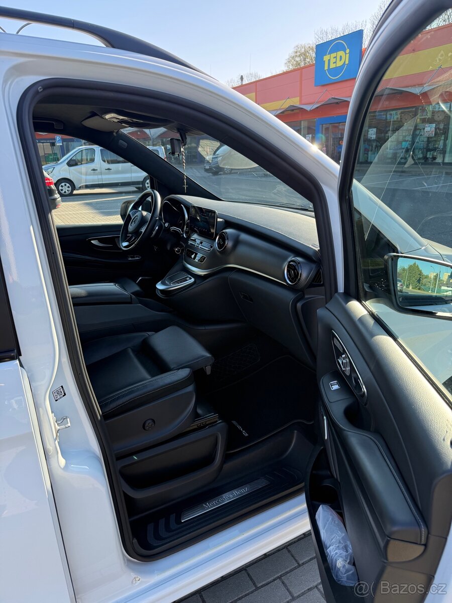 Mercedes - Benz v300d - 10